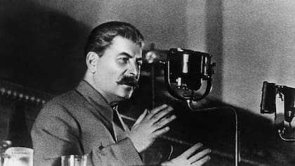 Stalin, ya en el poder
