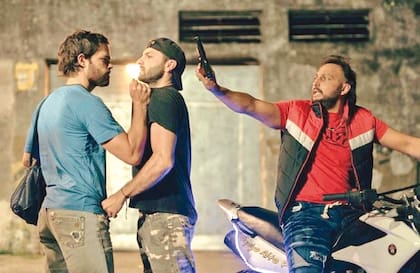 Staltari fue uno de los protagonistas de Okupas y hoy tiene un rol clave en Un gallo... En la escena, junto a Peter Lanzani y Gerardo Maleh