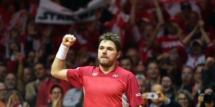 Stan Wawrinka festeja su triunfo ante Tsonga