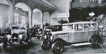 Stand de Citroën en el 11º Salón de Bs. As. Noviembre de 1928