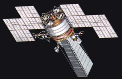 Stanislav Petrov sospechó que los satélites rusos de alerta temprana conocidos como Oko (ojo, en español) podían dar señales inciertas; y no se equivocó