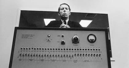 Stanley Milgram era psicólogo de la Universidad de Yale cuando ideó el experimento