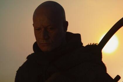 Sobre el final del primer episodio se puede ver a Temuera Morrison, el actor que dio vida a Jango Fett en la trilogía de las precuelas de Star Wars