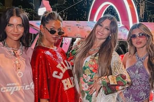 Stephanie Demner mostró en redes sociales su paso por el supermercado de Tailandia con Zaira Nara, Pampita y Juli Poggio (Foto: Instagram @stephaniedemner)