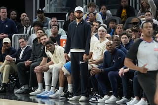 Stephen Curry se perderá al menos otros 10 días con los Warriors por lesión en la rodilla