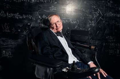 Stephen Hawking dejó varias predicciones sobre el fin de la Tierra y de la humanidad