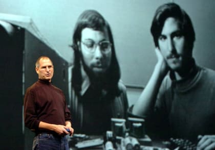 Steve Jobs aseguró en entrevistas que sin la caja azul, no existiría Apple (Getty Images)