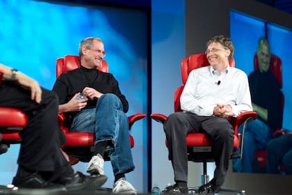 Steve Jobs y Bill Gates, en la entrevista que compartieron en el evento organizado por el blog All Things Digital en 2007