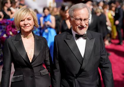 Steven Spielberg, junto a su esposa, Kate Capshaw