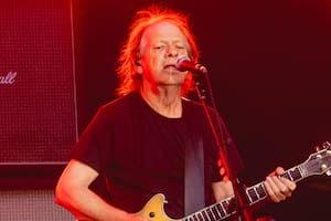 Internaron en Buenos Aires al guitarrista de AC/DC Stevie Young