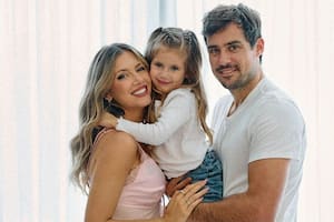 Stephanie Demner y Guido Pella revelaron el sexo de su bebé en camino con un tierno video en Disney