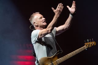 Sting celebró su historia con el público argentino y recibió a Charly García en camarines
