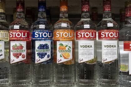 Stoli Vodka se declara en quiebra en EE.UU. Foto: X: @ActualidadRT.