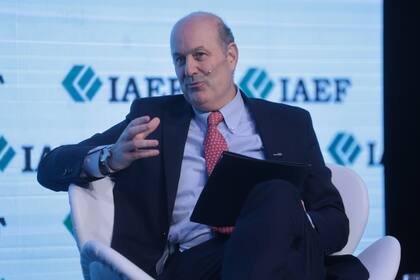 Sturzenegger apuntó contra el INTA