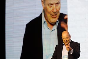 Sturzenegger celebró la baja de precio de los electrodomésticos