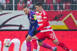 Stuttgart arrasa con Leverkusen mientras la nieve dificulta la Bundesliga