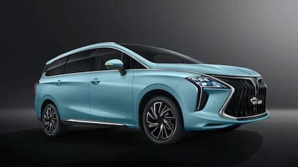 Su configuración es 2+2+3