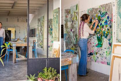 Su espacio de trabajo es escaleras arriba, entre el verde y el silencio de la terraza.