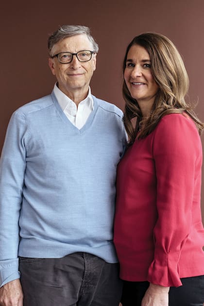 Bill Gates junto a su esposa, Melinda French; ambos dirigen la fundación que lleva su nombre
