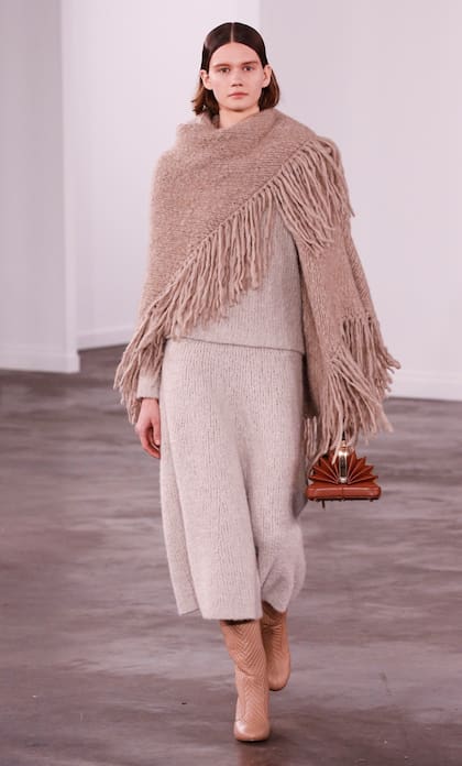 Su familia se especializó en la producción de lana merino y ella usa las fibras naturales en sus modelos.