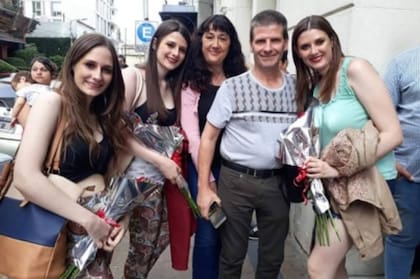 Su familia, su refugio.