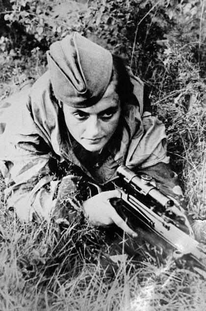 Su heroísmo la llevó a convertirse en la mejor francotiradora de la Segunda Guerra Mundial