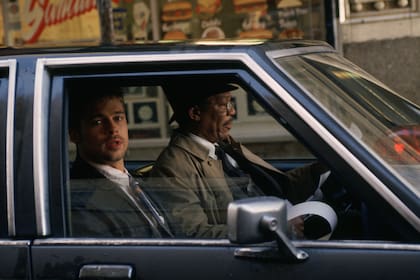 Su idea de un asesino serial que mataba de acuerdo a los siete pecados capitales y una pareja de policías dispuesta a darle caza estaba lista, solo faltaba que alguien con más experiencia le diera el visto bueno