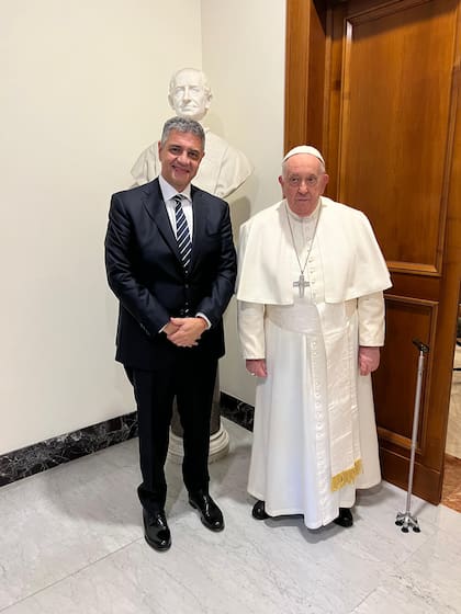 “Su legado nos seguirá iluminando a muchos”, el mensaje de Jorge Macri para despedir al papa Francisco