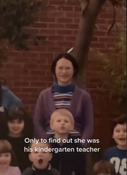 Su mamá aparece en una fotografía escolar del novio de Leah