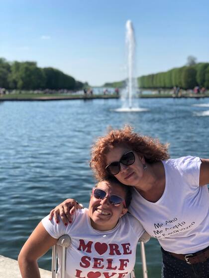 Su mamá es un gran apoyo desde que era muy pequeña