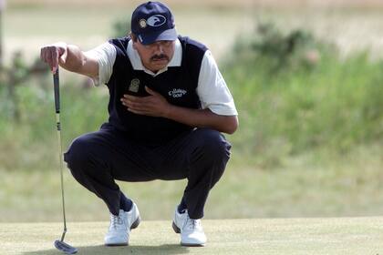 Su mirada en el Abierto Británico, en el Old Course de St. Andrews, Escocia, en julio de 2000