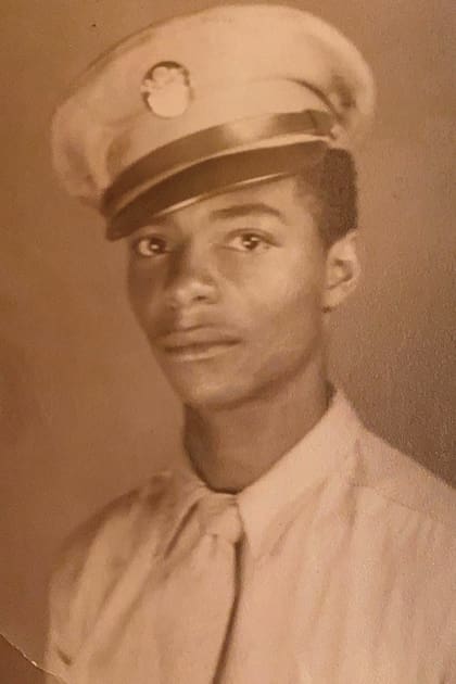 Su padre, Alfred
Roy Carey, venezolano con
ascendencia afroamericana. Mariah sufrió mucha
discriminación de chica por su
origen mestizo.