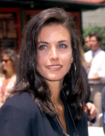 Su personaje de Monica Geller, de Friends, la catapultó a la fama a los 30 años.