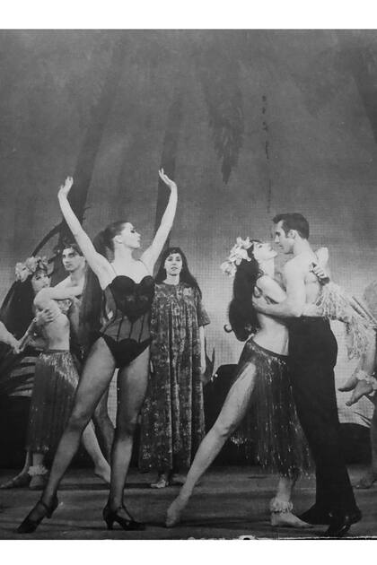 Su primer musical en Broadway, What Makes Sammy Run?, en 1963