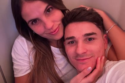Su relación se consolidó en 2022 cuando Julián jugaba en River Plate