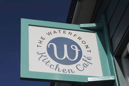 Su restaurante es el más trendy de Puerto Argentino