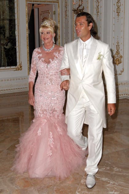 Su tercer matrimonio fue con  Rossano Rubicondi en la mansión de Mar-a-Lago Club en 2008, en Palm Beach, Florida