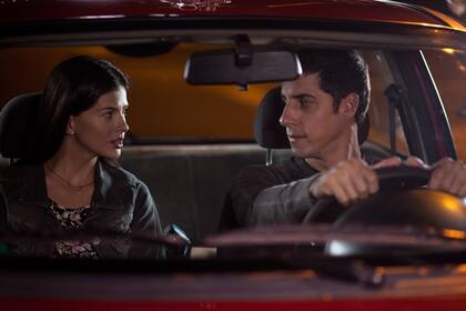 Suárez y Esteban Lamothe, en una escena de la película