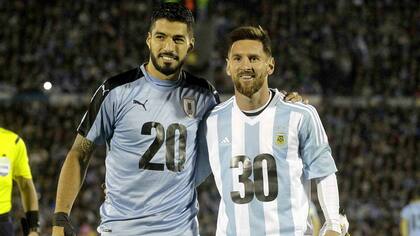 Suárez y Messi buscarán la clasificación al Mundial con sus respectivas selecciones
