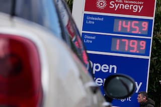 Sube la inflación en Reino Unido sube por alza de la gasolina tras guerra con Irán