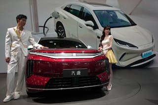 Suben casi 85% las exportaciones chinas de autos de pasajeros en abril, pero cae la venta en China