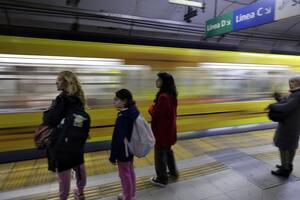 El gobierno porteño confirmó el aumento del 56% en el boleto del subte: llegará a los $125