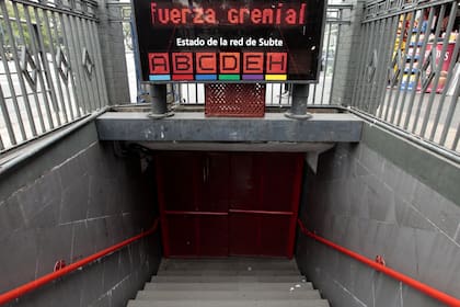 Los metrodelegados suspendieron el paro por 24 horas para abrir una mesa de negociación