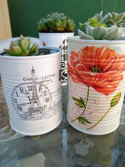 Suculentas en latas recicladas y pintadas (Foto: Pinterest)