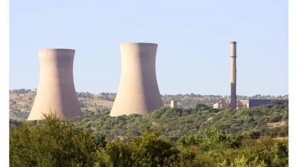 Sudáfrica desarrolló un programa de energía nuclear con tecnología propia.