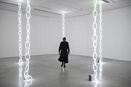 Sueño sólido, muestra de Nicanor Aráoz en el Moderno