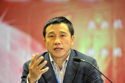 Sun es un ejemplo de multimillonario que se hizo a sí mismo