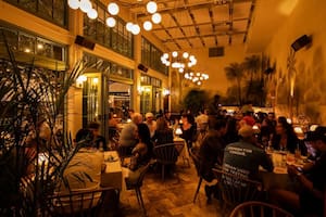 Sunny's Steakhouse fue elegido entre los mejores 50 restaurantes de Estados Unidos por The New York Times