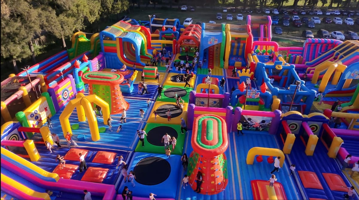 Tres parques inflables para visitar en familia - LA NACION