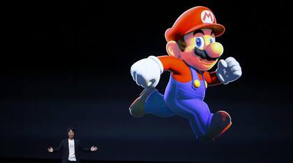 Shigeru Miyamoto, creador de Mario, durante el anuncio original del juego para smartphones, en septiembre